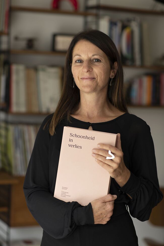juweelontwerper gepersonaliseerde handschrift juwelen Veronique Sneyaert
