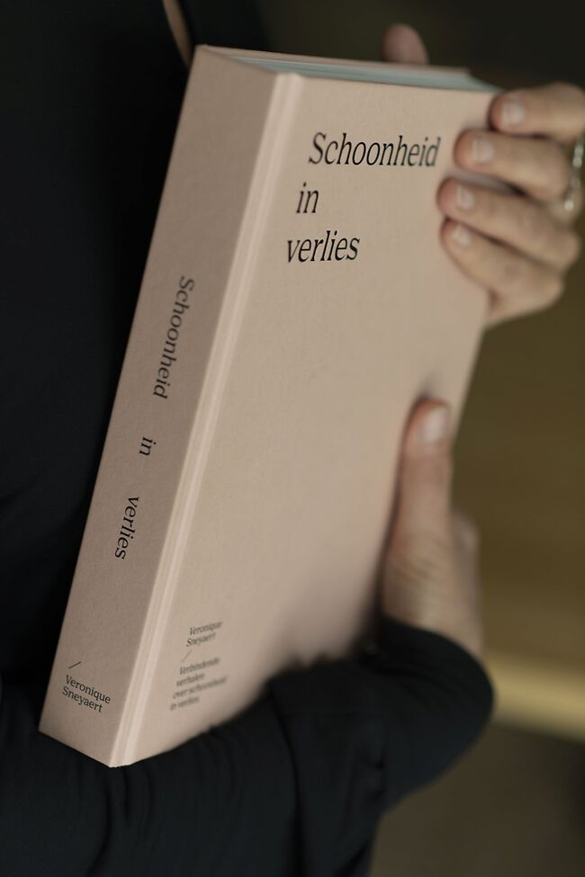 Rouwboek Schoonheid in verlies